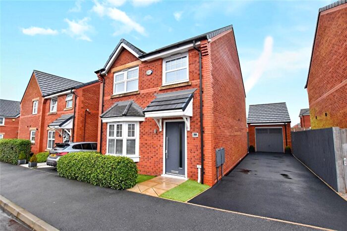 4 Bedroom Detached House For Sale In Ginnell Farm Avenue, Burnedge, Rochdale, Greater Manchester, OL16