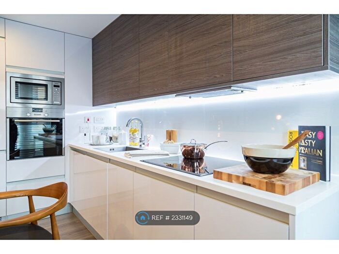 2 Bedroom Flat To Rent In Marque House, Cambridge, CB2