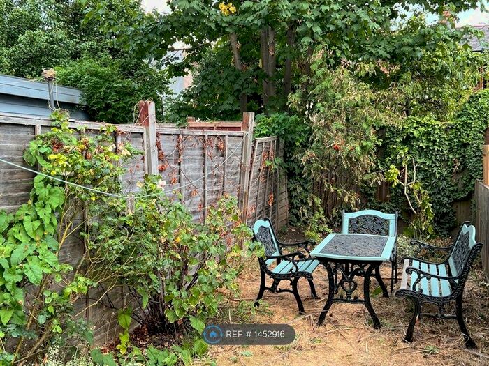 2 Bedroom Maisonette To Rent In Sirdar Road, London, N22