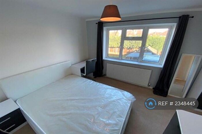 5 Bedroom Terraced House To Rent In Read Avenue, Beeston, Nottingham, NG9