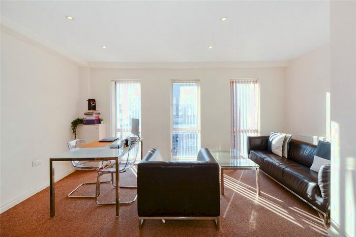 1 Bedroom Property To Rent In Old Kent Road, London, SE1