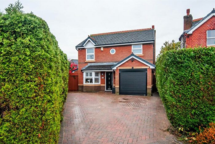 4 Bedroom Detached House For Sale In Simmons Avenue, Walton-Le-Dale, Preston, PR5