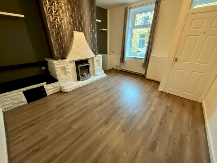 2 Bedroom House To Rent In Blackpool Street, Church, Accrington, Lancashire, BB5