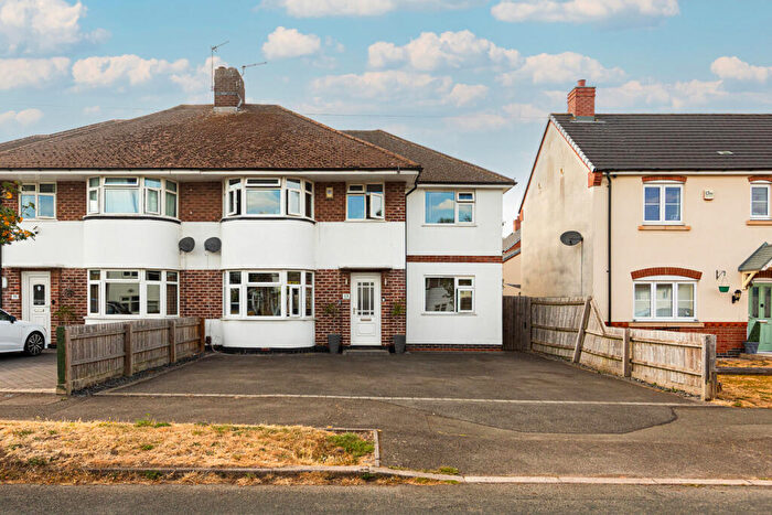 5 Bedroom Semi-Detached House For Sale In Overdale Avenue, Glenfield, LE3
