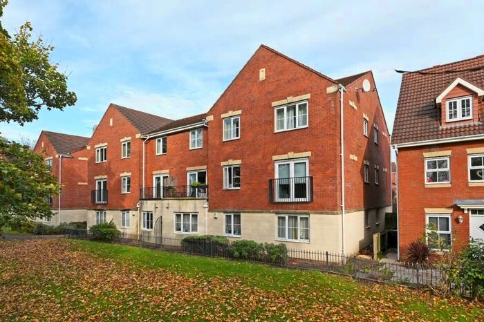 2 Bedroom Flat To Rent In Sovereign House, Dukes Court, York, YO26