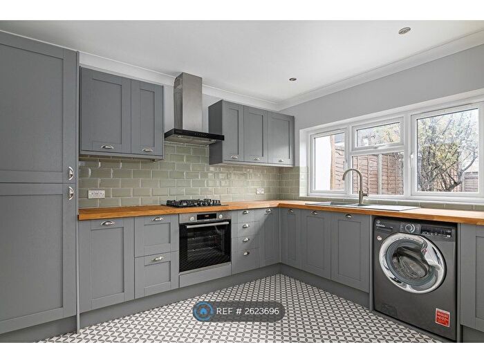 2 Bedroom Terraced House To Rent In Melford Road, London, E11