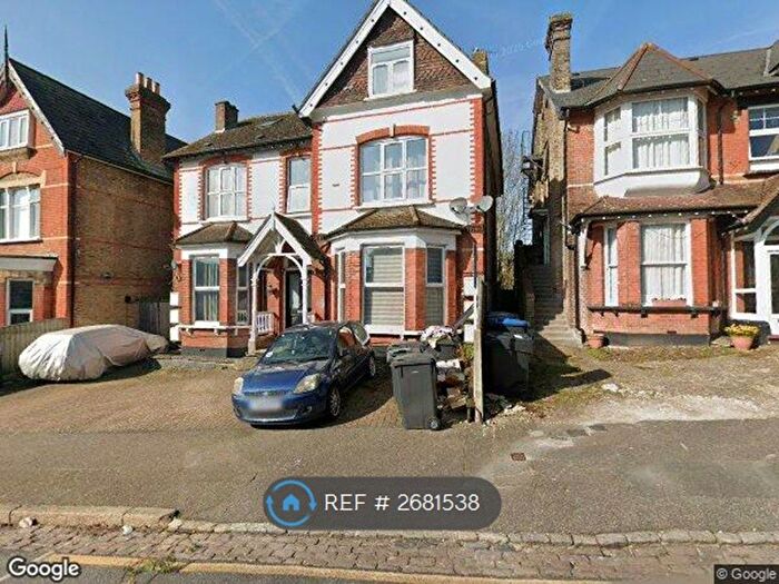 1 Bedroom Flat To Rent In Campden Road, South Croydon, CR2