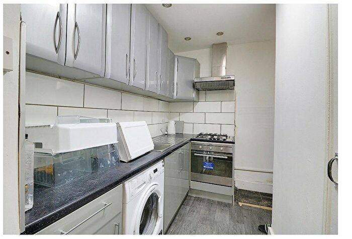 1 Bedroom Flat To Rent In Ilford, IG1