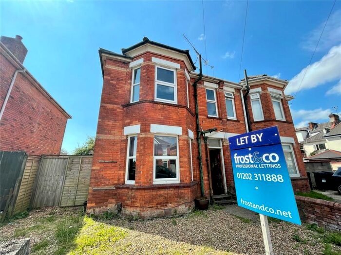 4 Bedroom Semi-Detached House To Rent In Shelbourne Road, Bournemouth, BH8