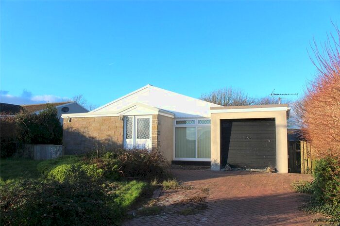 4 Bedroom Bungalow For Sale In Little Castle Grove, Herbrandston, Milford Haven, Sir Benfro, SA73