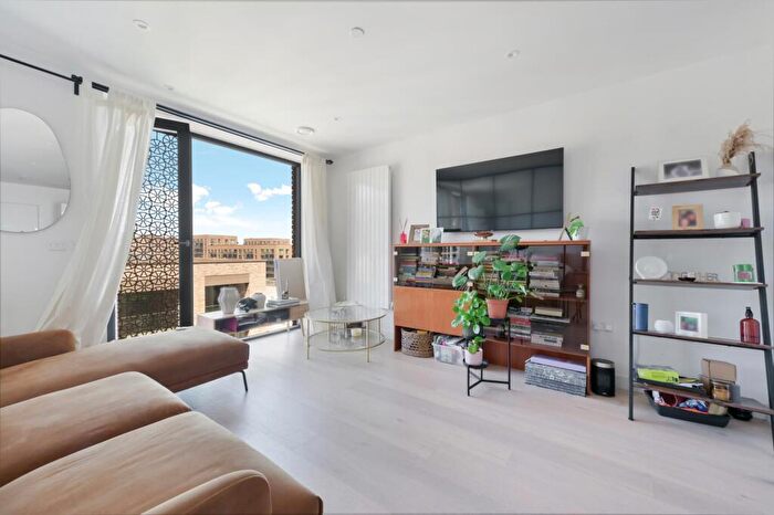 Apartment For Sale In John Cabot House, Royal Wharf, E16