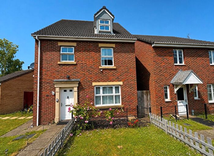 4 Bedroom Detached House To Rent In Wren Close, Corby, NN18