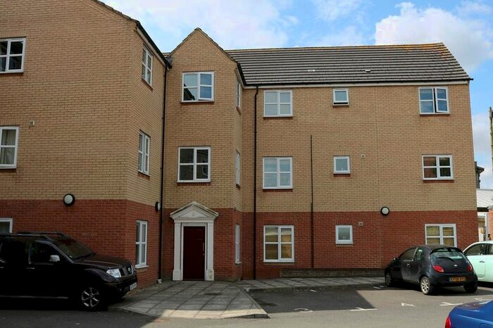 2 Bedroom Flat To Rent In Flat, Bentley House, Abbeygate Court, March, PE15