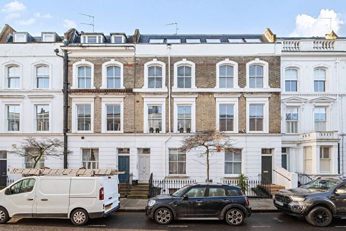 2 Bedroom Flat For Sale In Ifield Road, Chelsea, London, SW10