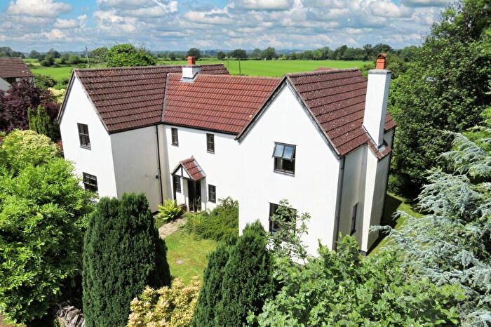 4 Bedroom Detached House For Sale In Chaingate Lane, Iron Acton, BS37