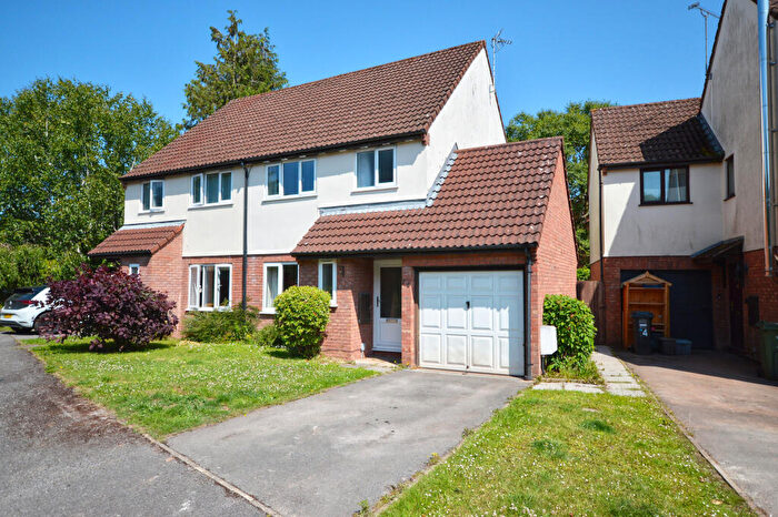 3 Bedroom Semi-Detached House For Sale In The Glebe, Wrington, Bristol, Somerset, BS40