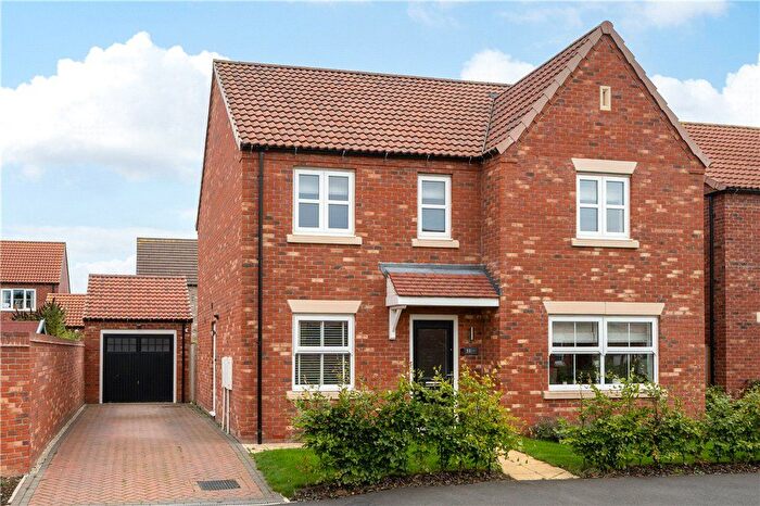 4 Bedroom Detached House For Sale In Montague Grove, Tockwith, York, North Yorkshire, YO26