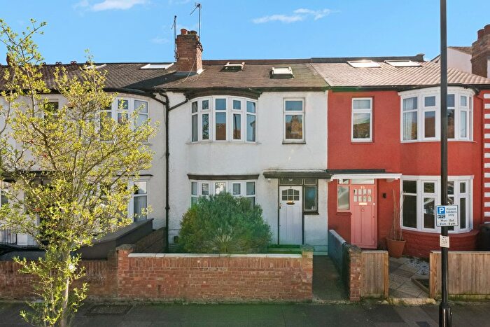 4 Bedroom Terraced House For Sale In Montague Avenue, Hanwell, W7