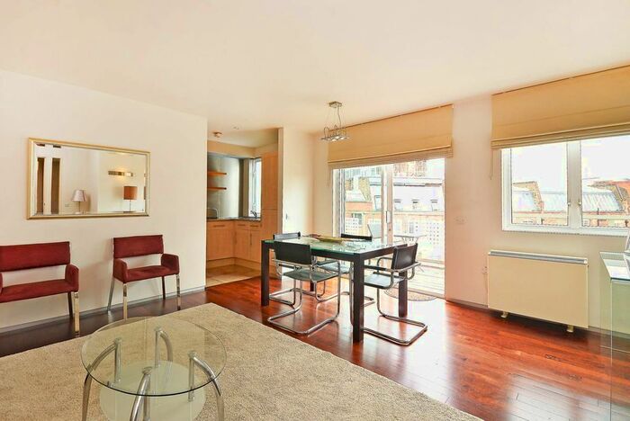 1 Bedroom Flat To Rent In City Road, Islington, London, EC1V