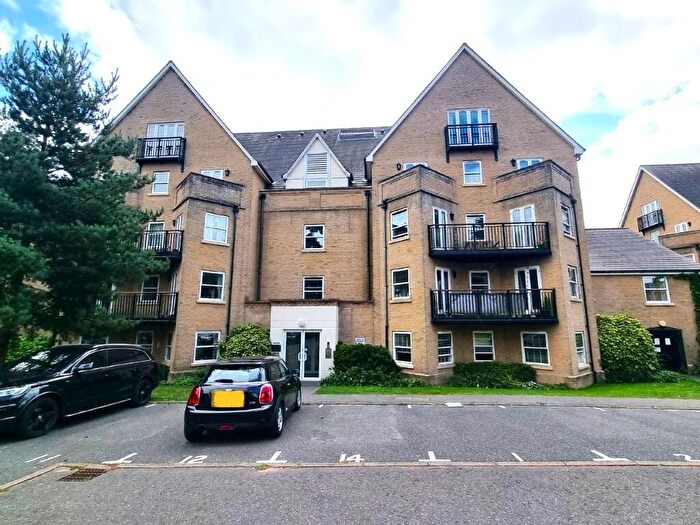 2 Bedroom Flat For Sale In St Marys Road, Ipswich, IP4