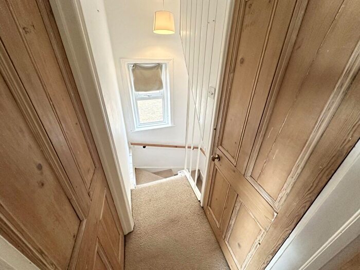 2 Bedroom End Of Terrace House To Rent In Tennyson Street, Farsley, LS28