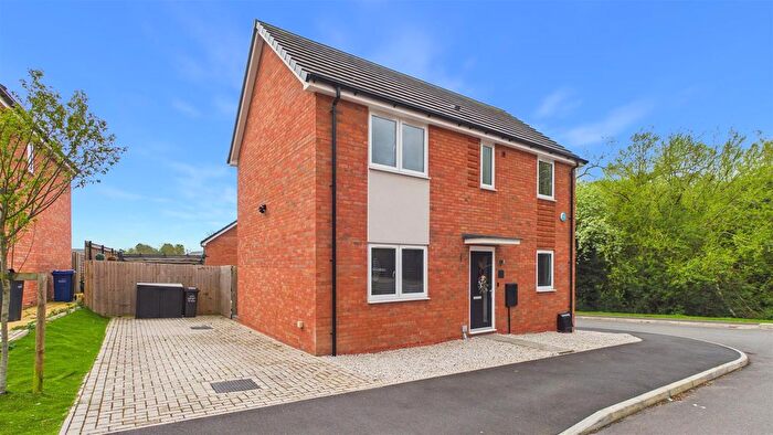 3 Bedroom Detached House For Sale In The Ridge, Stourbridge, DY8