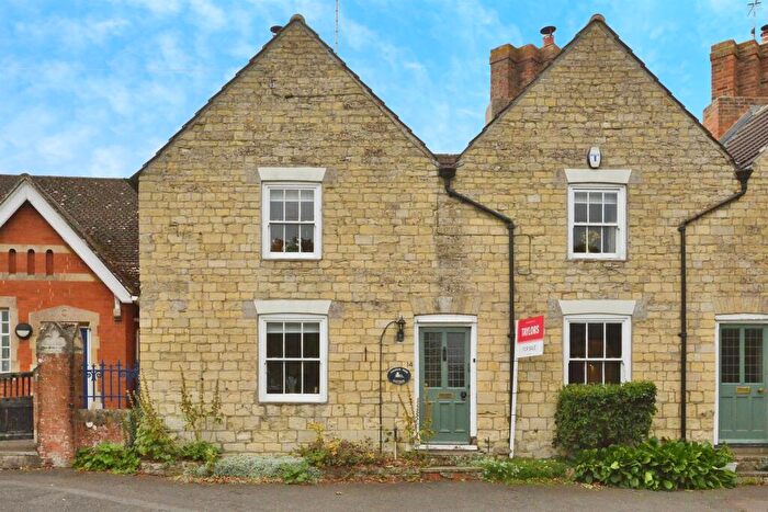 4 Bedroom Terraced House For Sale In North Street, Castlethorpe, Milton Keynes, MK19
