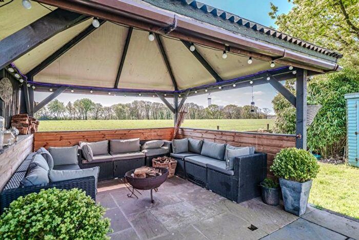 4 Bedroom Semi-Detached House For Sale In Bredon Avenue, Euxton, PR7