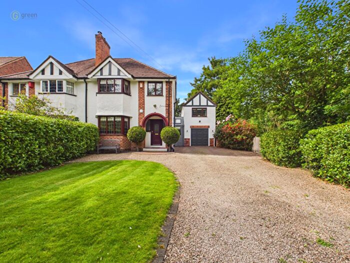 4 Bedroom Semi Detached House For Sale In Boswell Road, Sutton Trinity, Sutton Coldfield, B74
