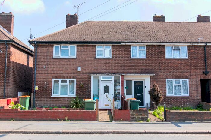 3 Bedroom Terraced House To Rent In Dames Road, Newham, London, E7