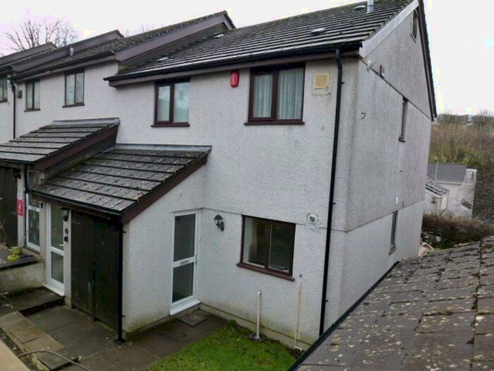 1 Bedroom Flat To Rent In Southway, Plymouth, PL6