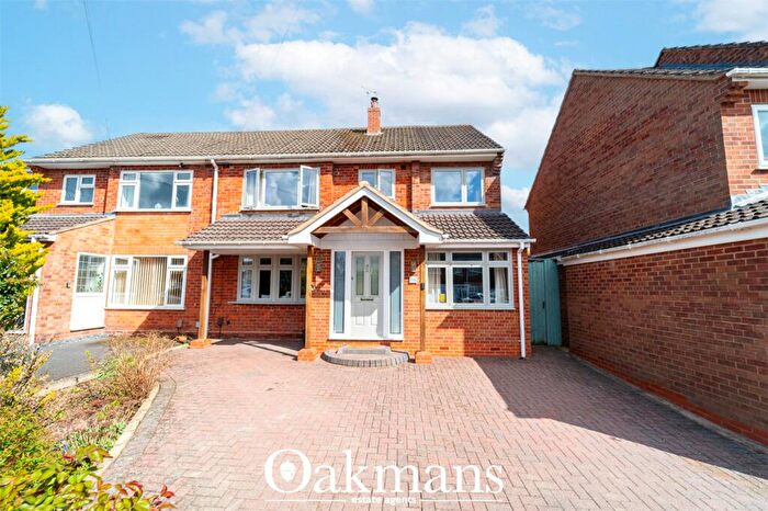 4 Bedroom Semi-Detached House For Sale In Poplar Road, Dorridge, Solihull, West Midlands, B93