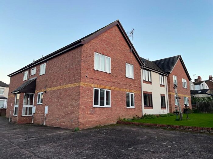1 Bedroom Flat For Sale In Flat, Victoria Court, Second Avenue, Harwich, Essex, CO12