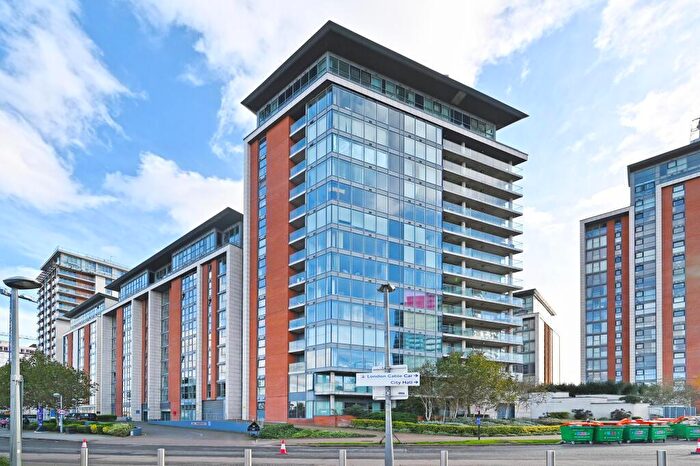 2 Bedroom Flat To Rent In Ross Apartments, Seagull Lane, Royal Victoria Dock, Excel, London, E16