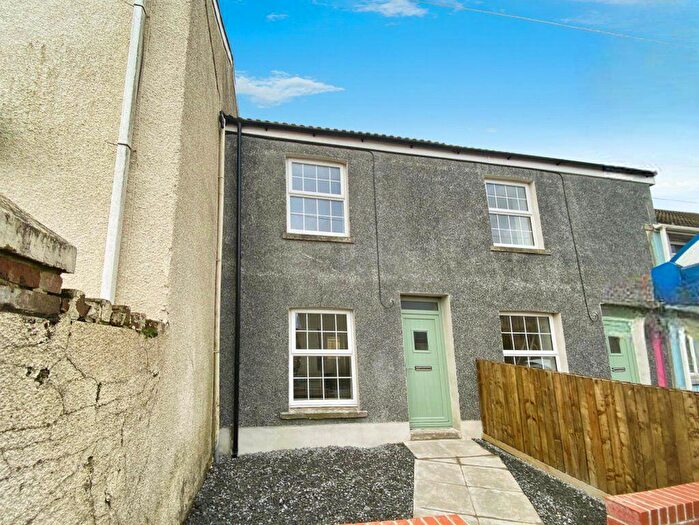 2 Bedroom House To Rent In Bethania Street, Maesteg, CF34