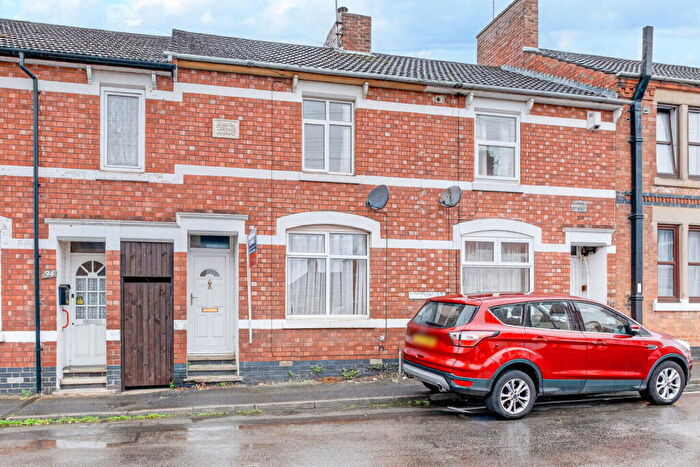 2 Bedroom Terraced House For Sale In Gordon Street, Kettering, NN16