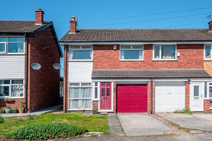 3 Bedroom Semi-Detached House For Sale In Lostock Avenue, Urmston, Manchester, M41