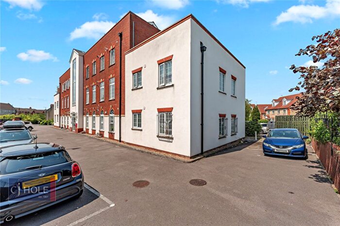 2 Bedroom Flat To Rent In Parade Court, Speedwell, Bristol, BS5