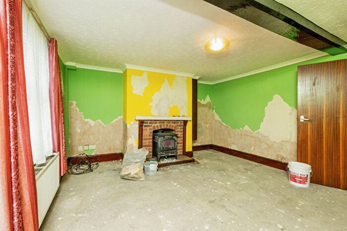 3 Bedroom Terraced House For Sale In Main Road, Langworth, Lincoln, LN3