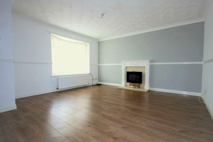 3 Bedroom Terraced House To Rent In Redbourne Street, Hull, HU3