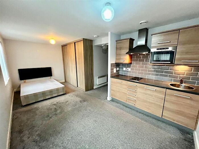 Studio To Rent In Columbo Square, Worsdell Drive, Gateshead, NE8