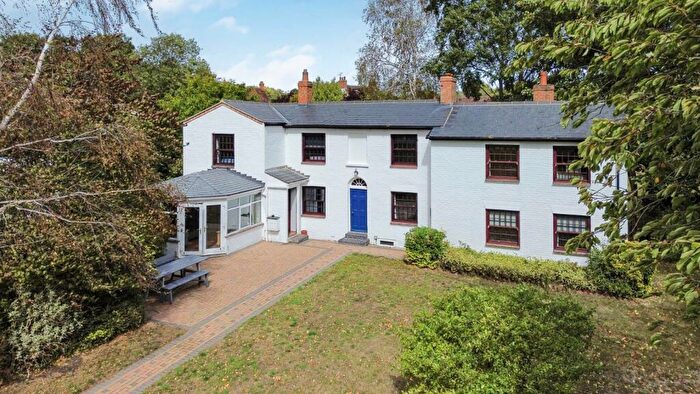 4 Bedroom Detached House For Sale In Swanbourne, Milton Keynes, Buckinghamshire, MK17