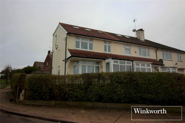 4 Bedroom End Of Terrace House For Sale In Sullivan Way, Elstree, Hertfordshire, WD6