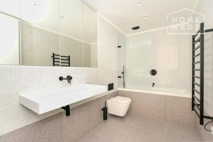 2 Bedroom Flat To Rent In Downs Road, London, E5
