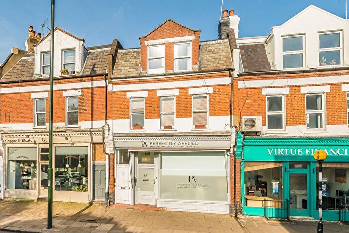 1 Bedroom Flat To Rent In Richmond Road, Twickenham, TW1