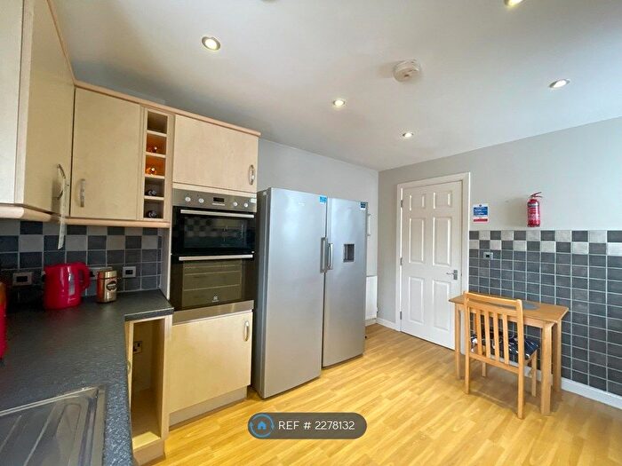 6 Bedroom End Of Terrace House To Rent In Heathfield Road, Wavertree, Liverpool, L15