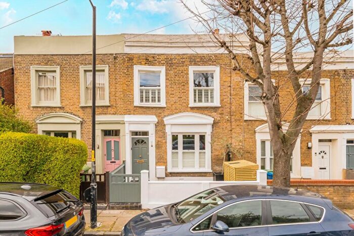 3 Bedroom Terraced House For Sale In Nutfield Road, East Dulwich, SE22