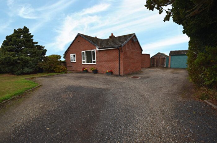 3 Bedroom Detached Bungalow For Sale In Hampton Bank, Welshampton, SY12