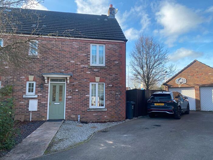 3 Bedroom Semi-Detached House To Rent In Wicken Close, St. Mellons, Cardiff, CF3
