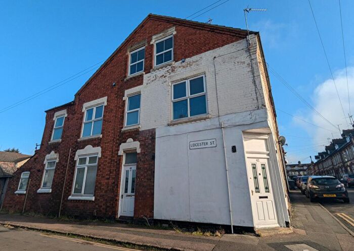 2 Bedroom Duplex To Rent In Oxford Street, Kettering, NN16